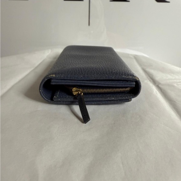 Gucci Women Leather, Long Wallet, Authentic - Picture 3 of 8